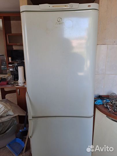 Холодильник бу