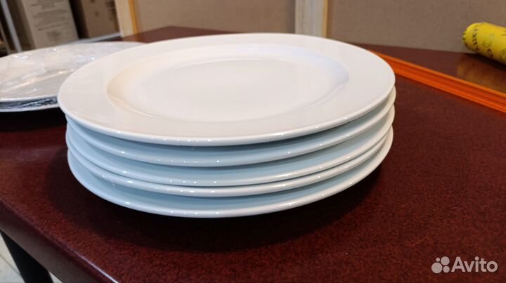 Тарелки