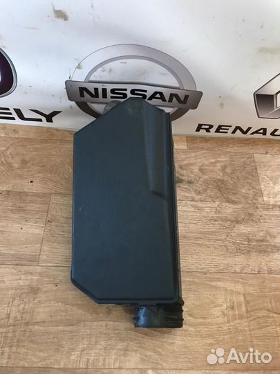 Резонатор воздушного фильтра Nissan almera G15