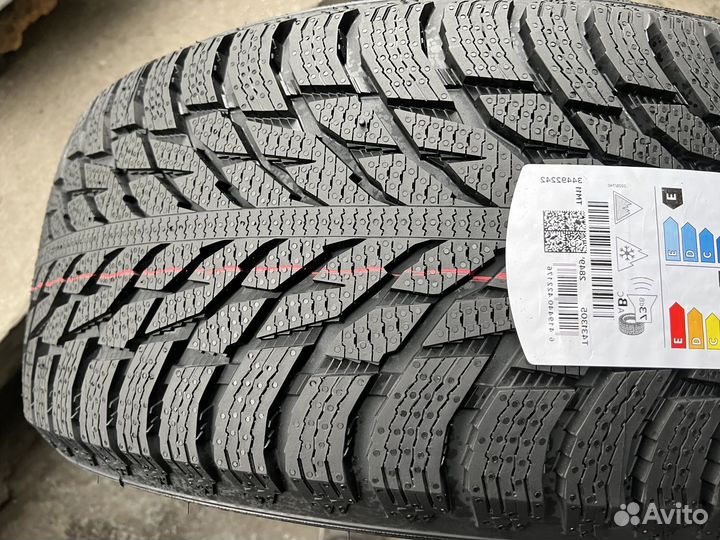 Nokian Tyres Hakkapeliitta R3 275/50 R21