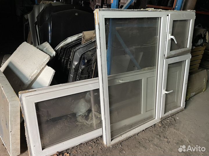 Окно пластиковое с болконной дверью