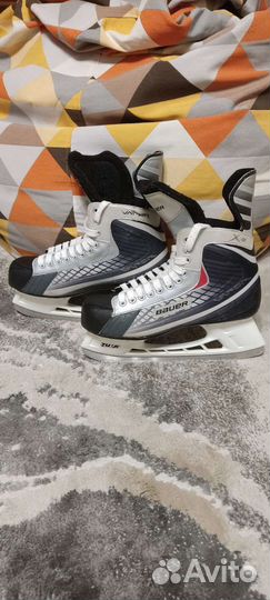 Хоккейные коньки bauer 45 размер