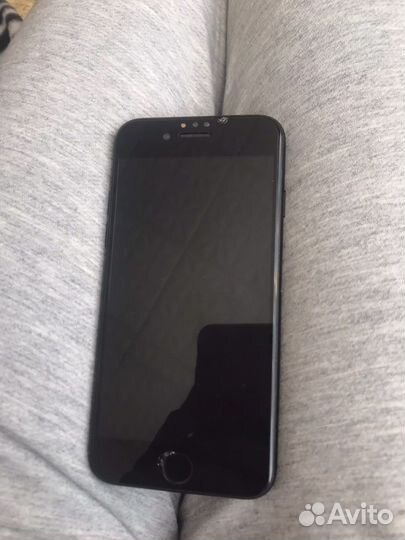 Телефон iPhone 7 32gb