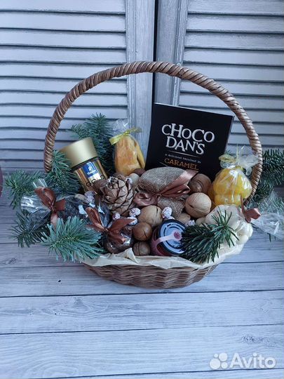 Съедобные букеты из сухофруктов и орехов