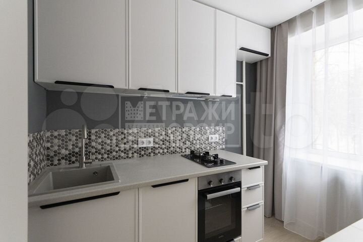 2-к. квартира, 44 м², 3/9 эт.