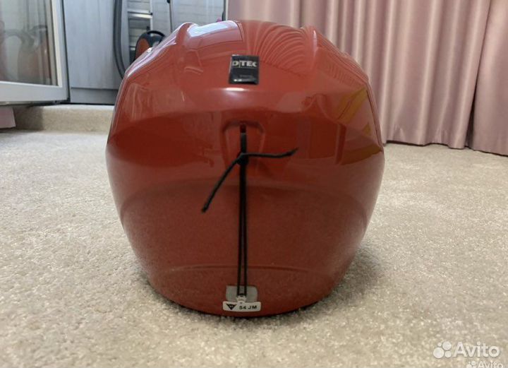 Горнолыжный шлем