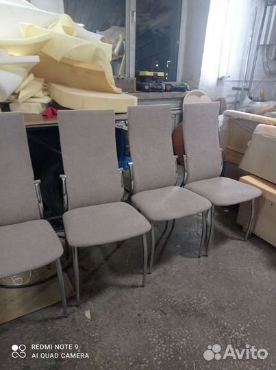 Перетяжка мягкой мебели