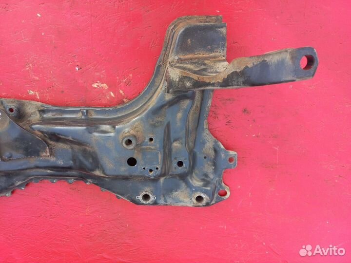 Передний подрамник Ford Focus 1 рестайлинг