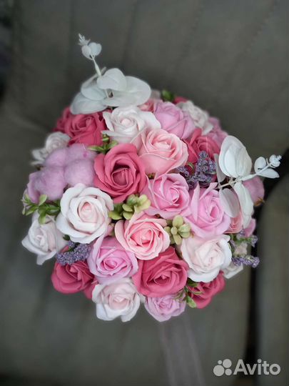 Букет цветов из мыльных роз