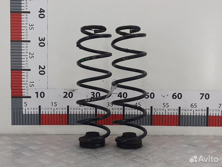 Пружина подвески задняя для Volkswagen Golf 4