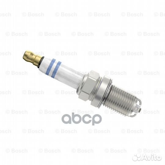 Свеча зажигания 0242235715 Bosch