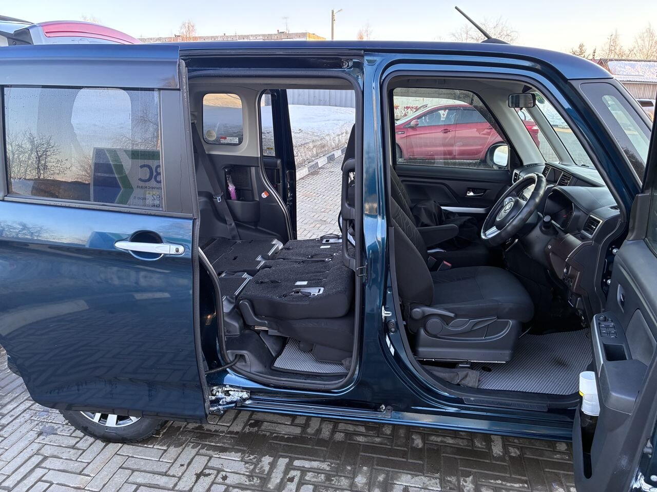 Toyota Roomy: фото из отзыва