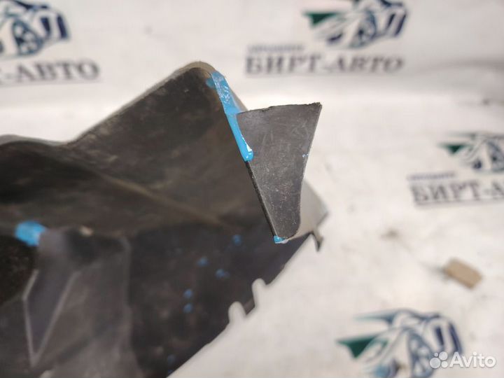 Воздуховод радиатора правый Renault Duster I (2010—2015)