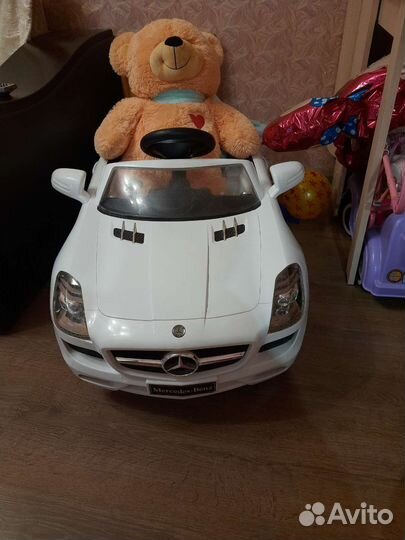 Детский автомобиль на аккумуляторе
