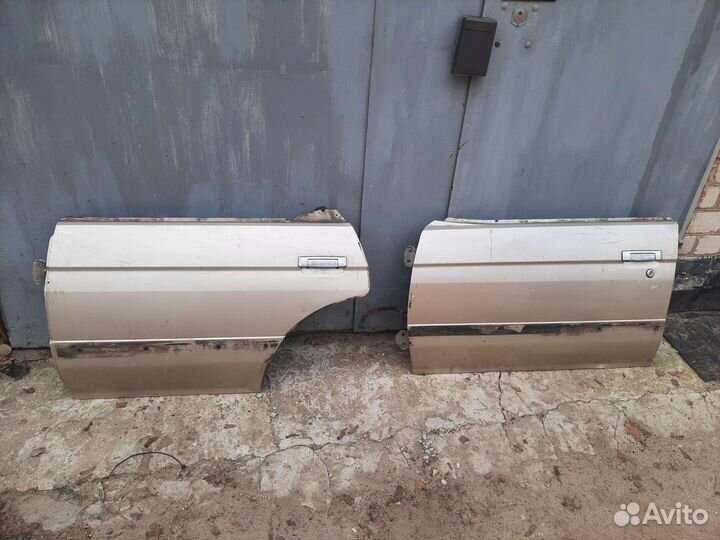 Дверь Toyota Mark 2 GX 71