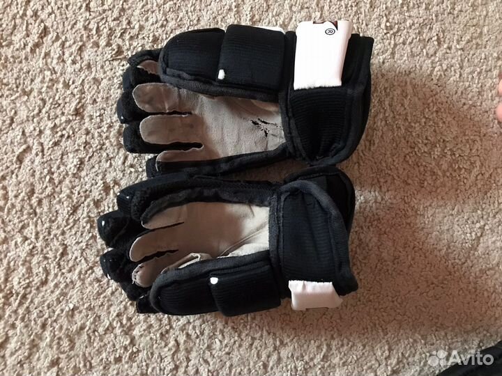 Хоккейные шорты и краги