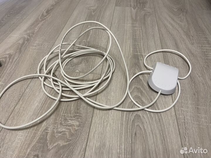 Антенна комнатная