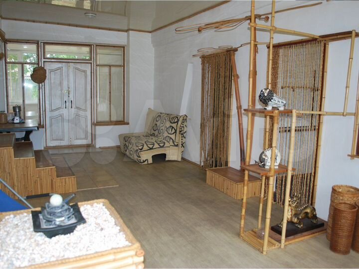 Дом 196,8 м² на участке 21 сот.