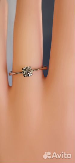 Кольцо белое золото бриллиант 0,34 карат