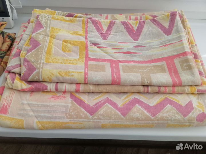 Постельное х/б 1,5сп б/у для дачи