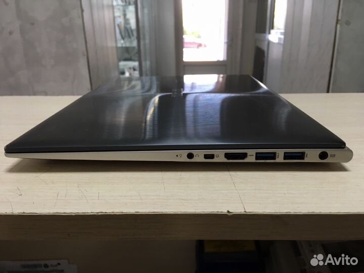 Asus Zenbook Core i7