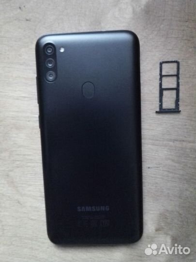 Samsung Galaxy M11, 3/32 ГБ