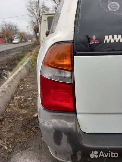 Крышка багажника mitsubishi libero