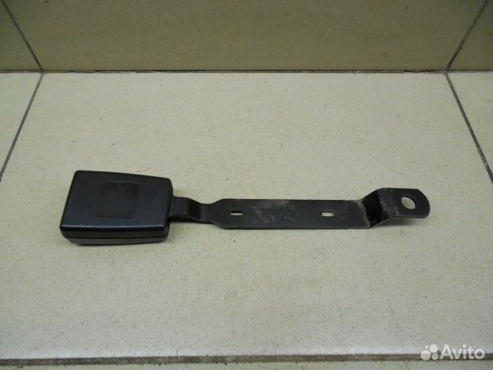 Ответная часть ремня безопасности Fabia 2007-2015