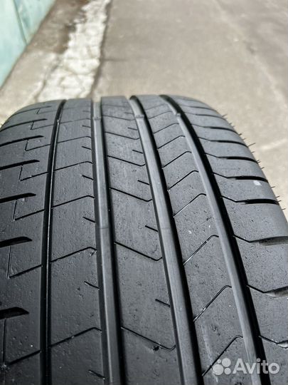 Pirelli P Zero 275/35 R23 108Y
