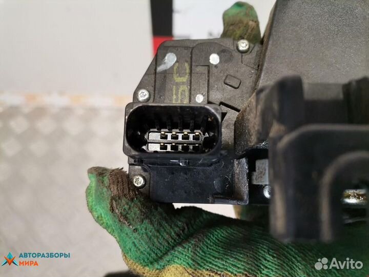 Замок двери передней левой Opel Antara 2007