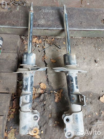 Передние стойки kia sportage 3