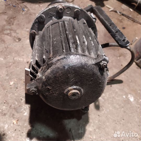 Электродвигатель 220/380в