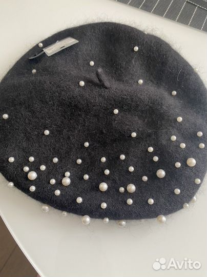 Берет женский черный