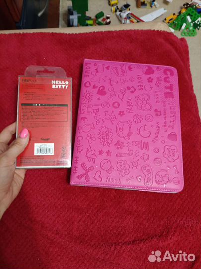 Чехол для iPad 2 и iPhone 4