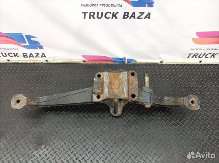 Кронштейн пневморессоры левый