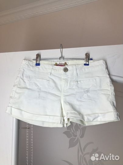 Шорты белые