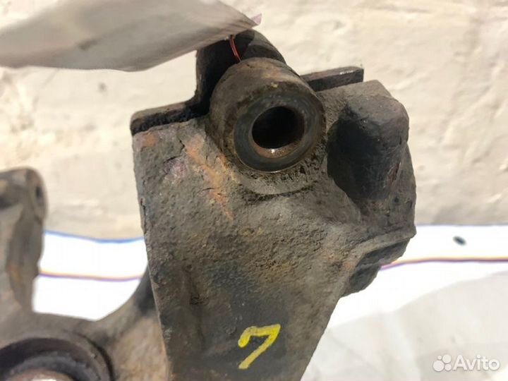 Кулак поворотный передний левый Ford Mondeo Iv