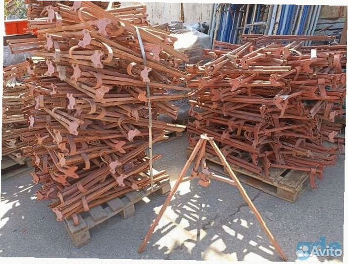 Треноги для опалубки перекрытий