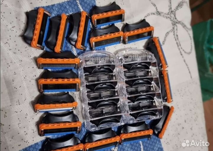 Лезвия для бритья Gillette Fusion (новые,оригинал)