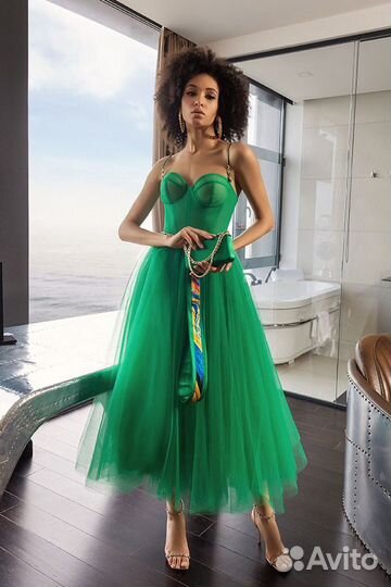 Вечернее платье