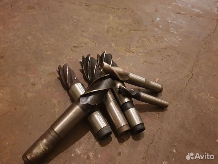 Фрезы концевые