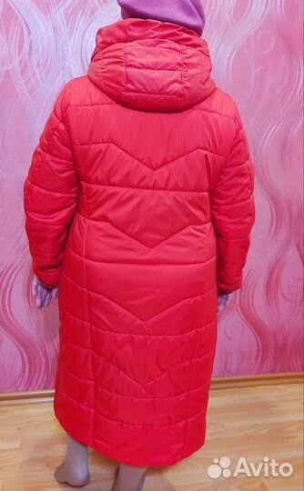 Пуховик женский длинный