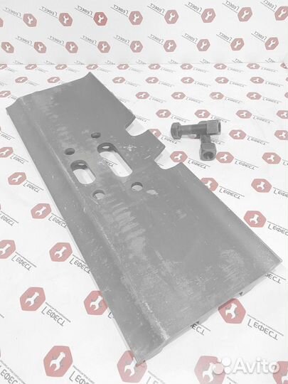 Башмак экскаватора JCB 2415N364