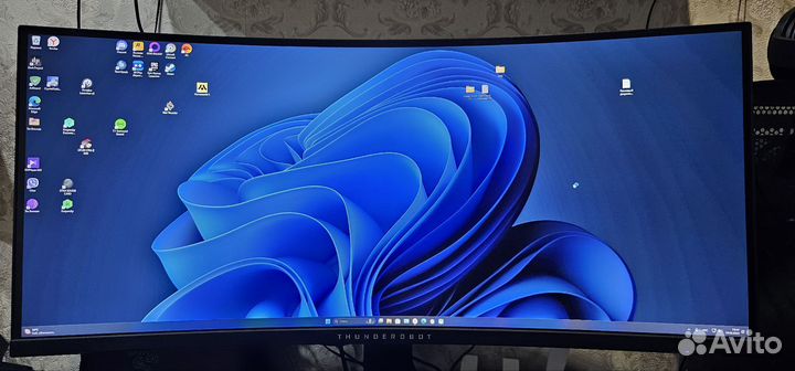 Монитор thunderobot KQ34C144C