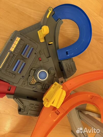 Трек CDL45 Ноt Whееls Мощный вихрь