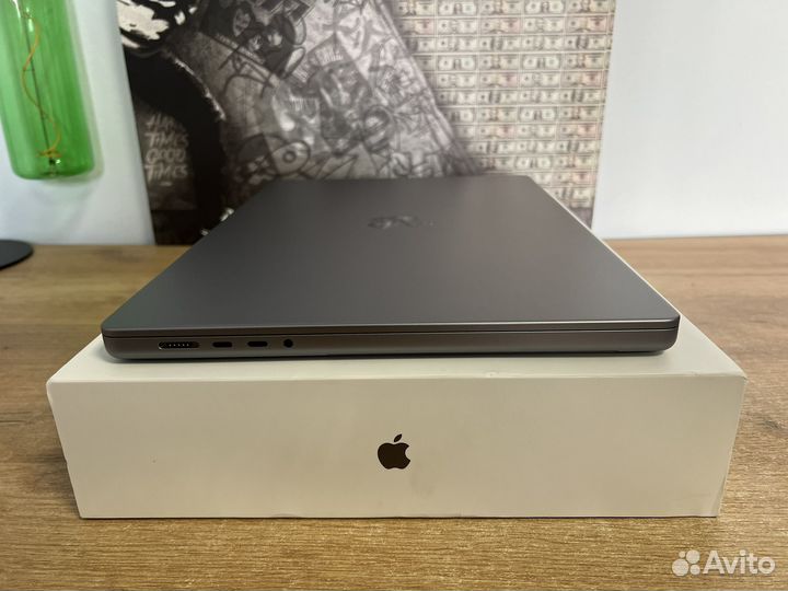 MacBook Pro 16 2021 M1 Pro (как новый) Ростест