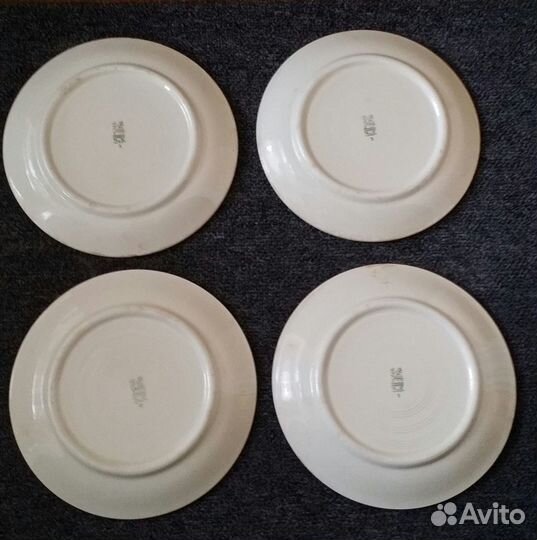 Тарелки Крыжовник Конаково 1958г