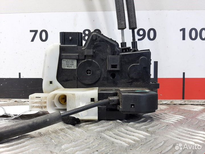 Замок двери передней правой Hyundai ix35