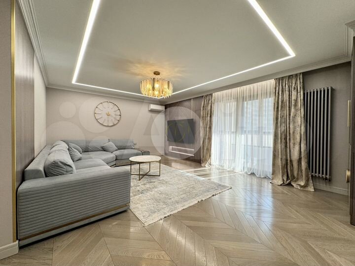 4-к. квартира, 175 м², 15/25 эт.