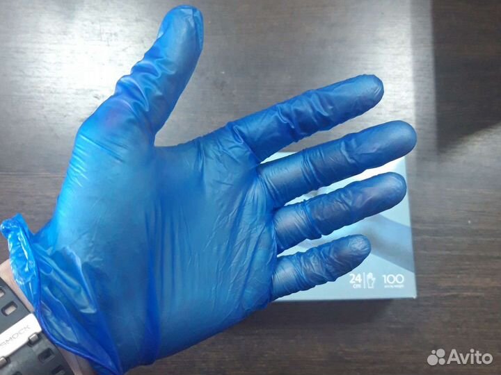 Перчатки виниловые медицинские одноразовые